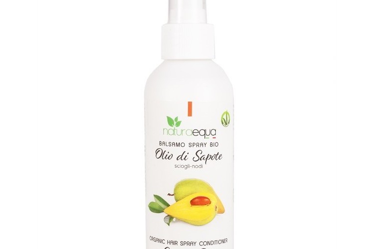 Hair spray conditioning organic sapote oil